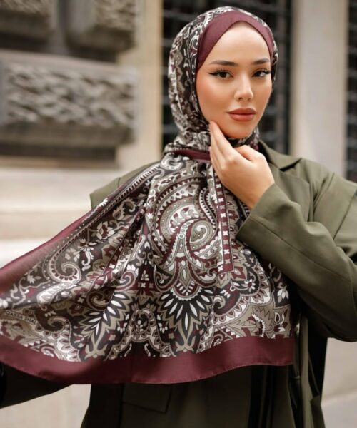 Ethnic Style Bordeaux